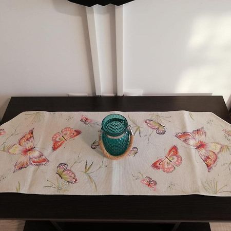 Kolonaki Domus Apartment Яш Екстериор снимка
