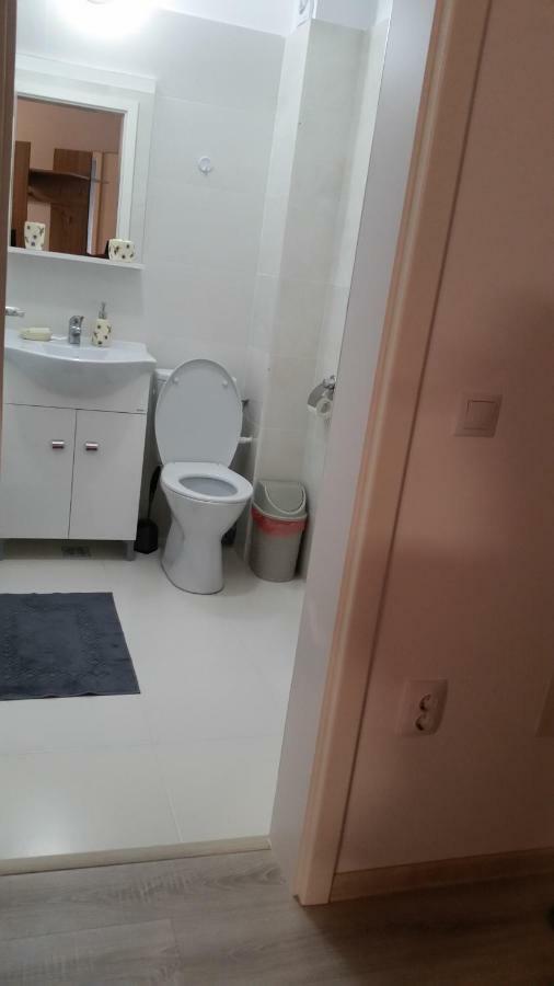 Kolonaki Domus Apartment Яш Екстериор снимка