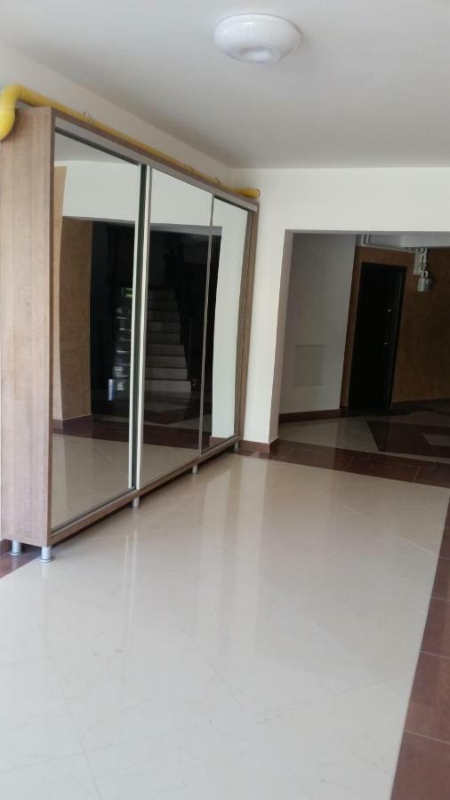 Kolonaki Domus Apartment Яш Екстериор снимка