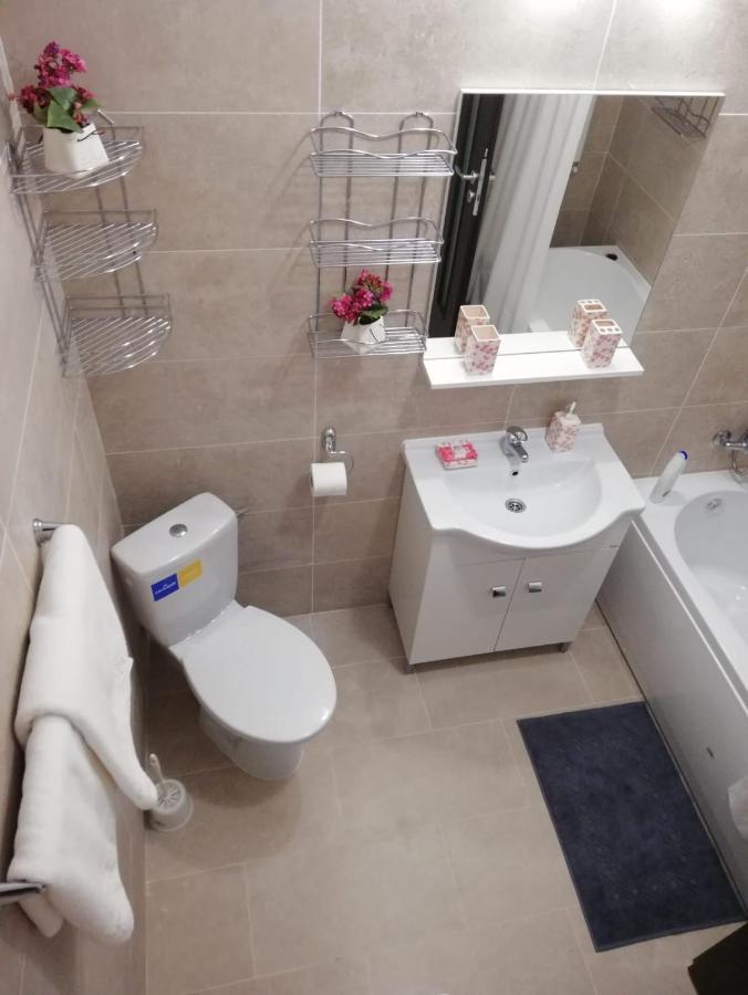 Kolonaki Domus Apartment Яш Екстериор снимка